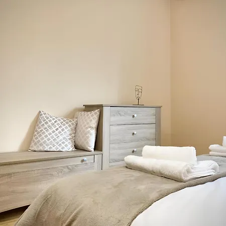 Centre 2bdr For 6 Guests شقة صوفيا