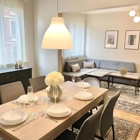Centre 2bdr For 6 Guests София
